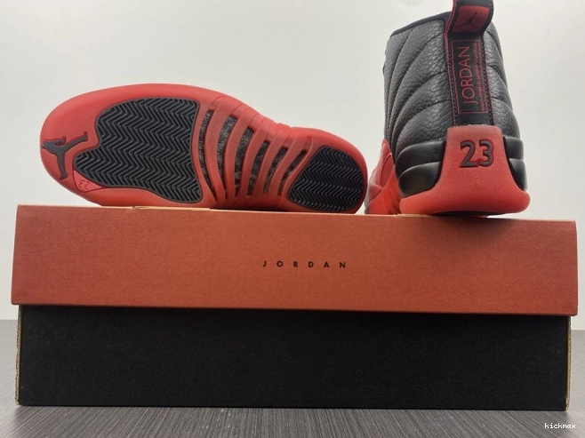 Rep MAX 130690 (2016) Game Jordan Flu 002 12 Retro 0722